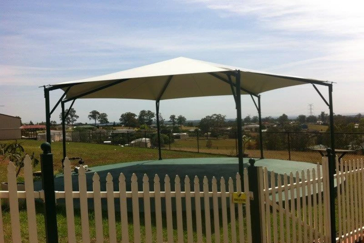 Hexagonal Span Shade